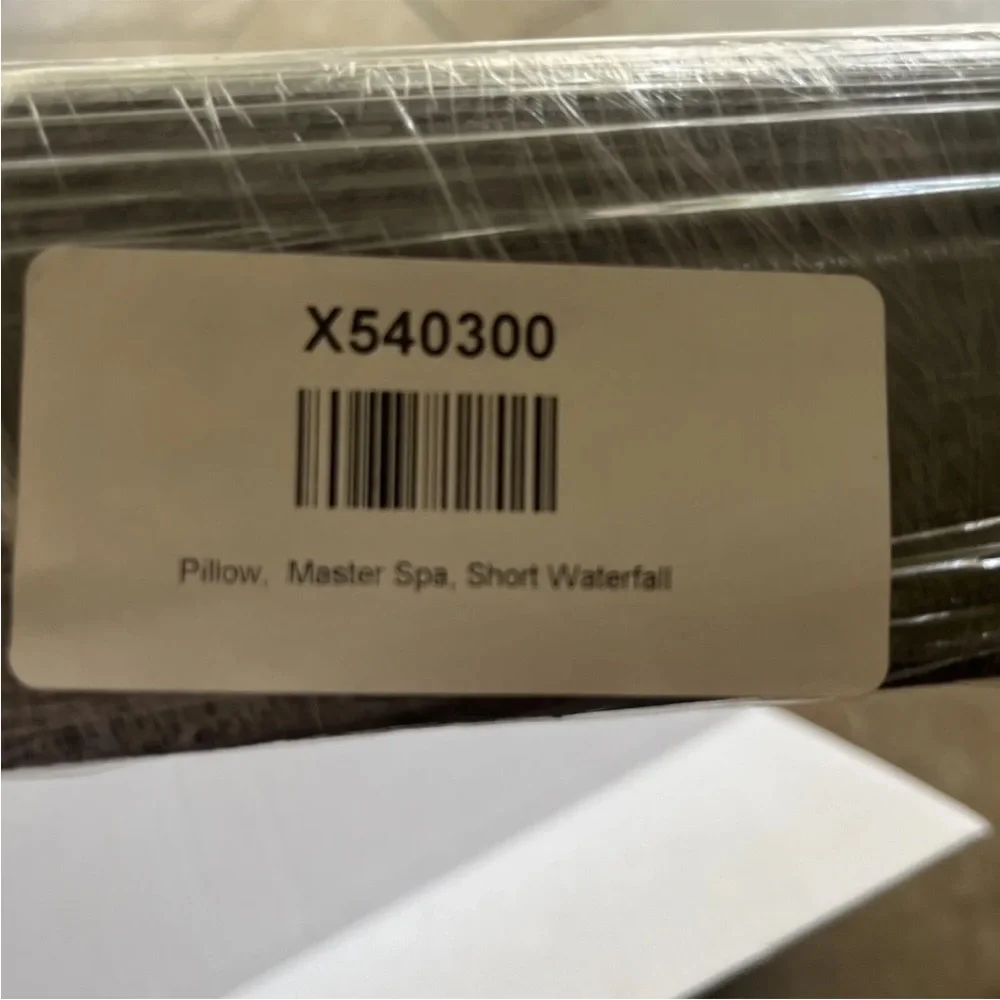 Master Spa Pillow - Black Short Waterfall rectangle